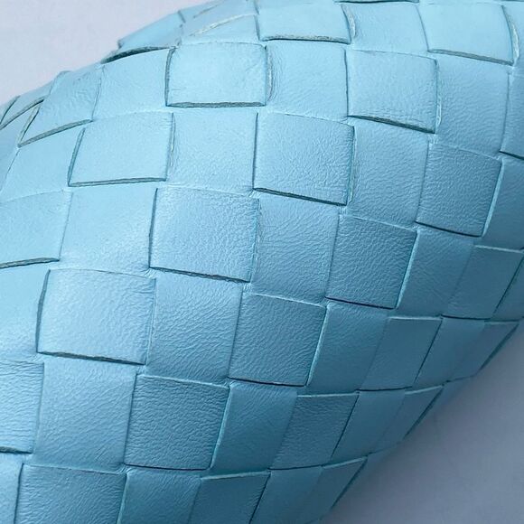 Bottega Veneta Pouch Mini Intrecciato leather clutch - Picture 12 of 14